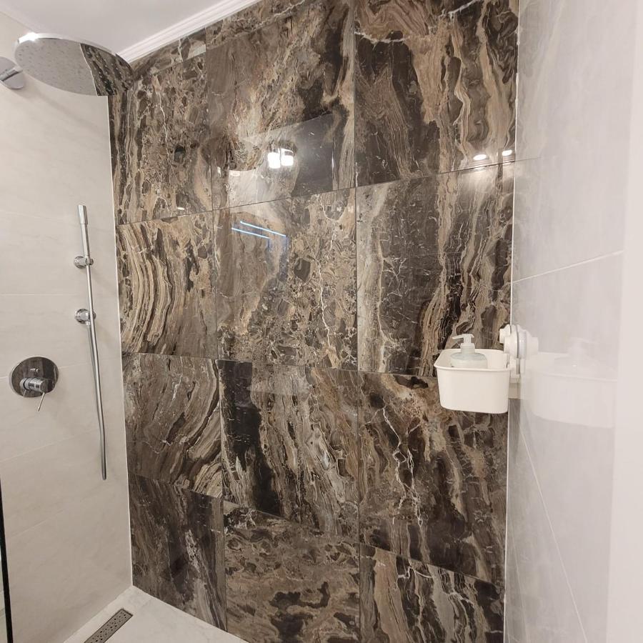 Studio 10 - Catedral Residence Bucharest - Free Parking Ngoại thất bức ảnh
